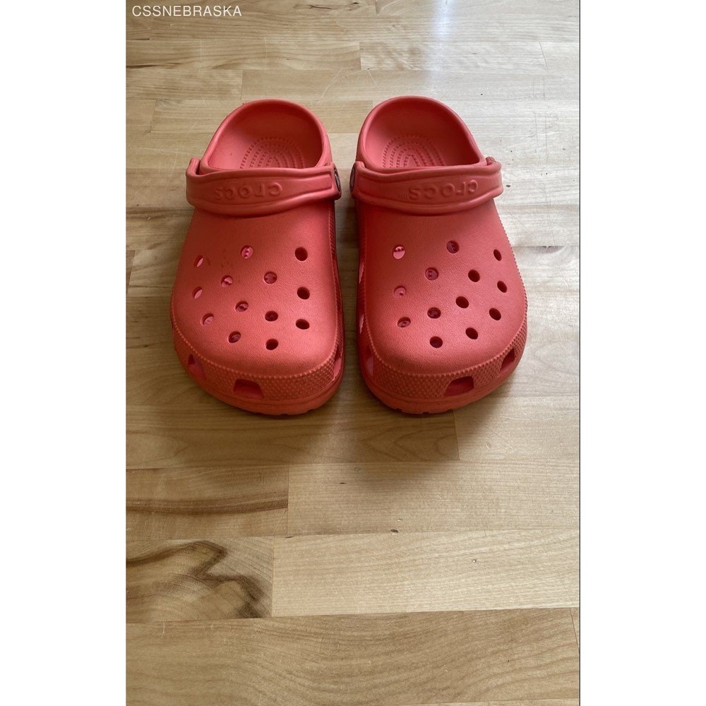 Crocs Red Unisex Classic Clogs Slip On Water Shoes Comfort Sandals - Size W9/M7